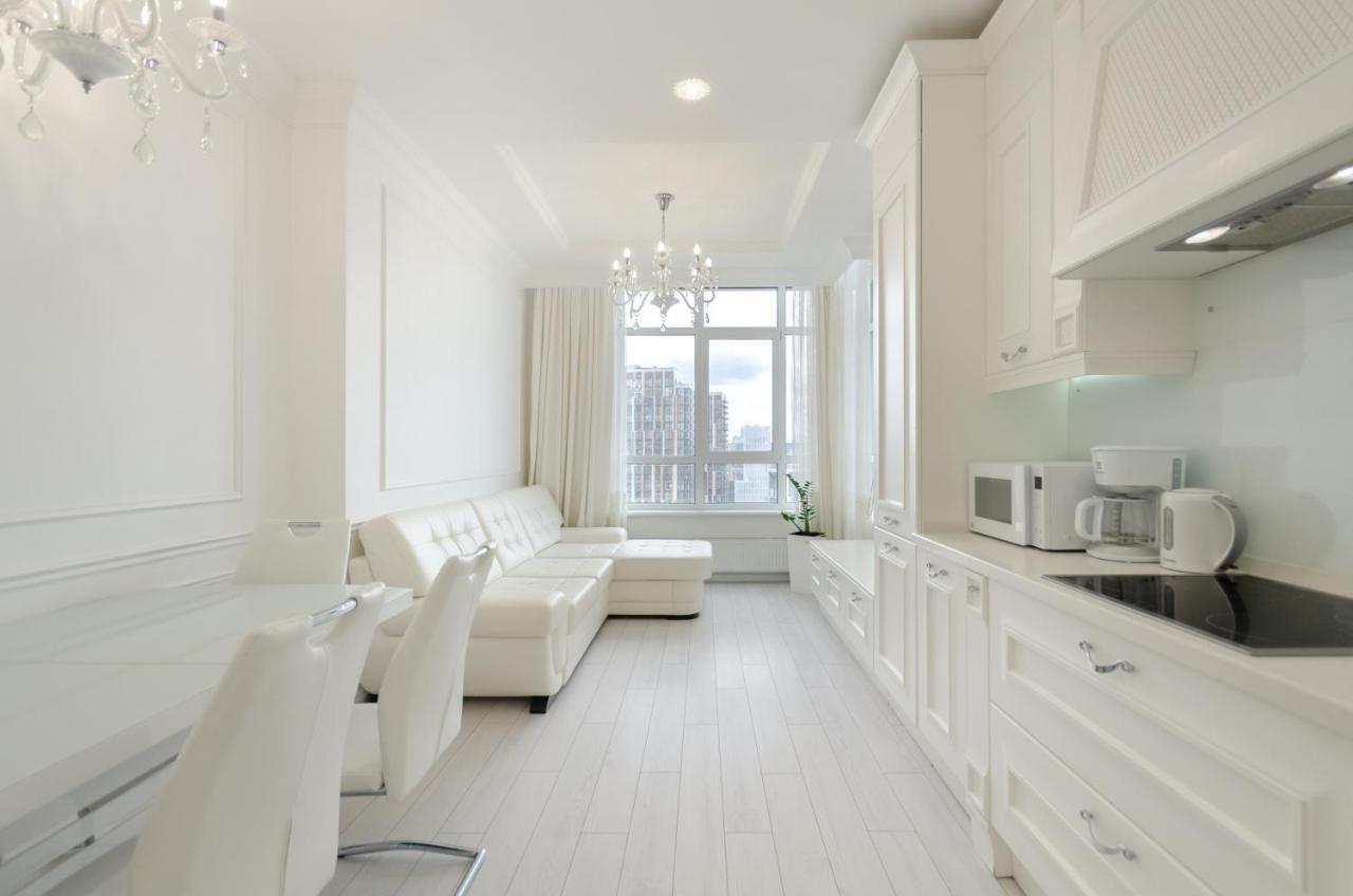 Petrovdom Apartments 10-353 In Rc Central Park, 7 John Mccain Street קייב מראה חיצוני תמונה